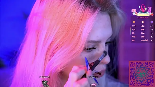 Snapshot of Nelly_Carroll chatting on 09/22/25, 09:50 Nelly Carroll online show from 09/22/25, 09:50