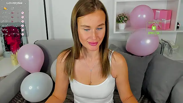 Dana Wils1 online show from 10/01/25, 02:28