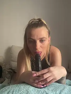 BrumeLove online show from 03/03/26, 09:15