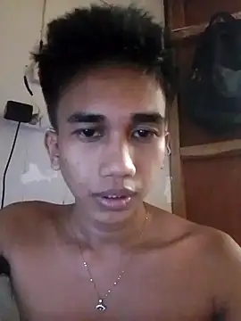 charlie0728 online show from 10/04/25, 11:30