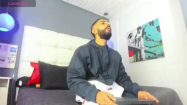 Yiyo10  online show from 02/06/26, 04:06