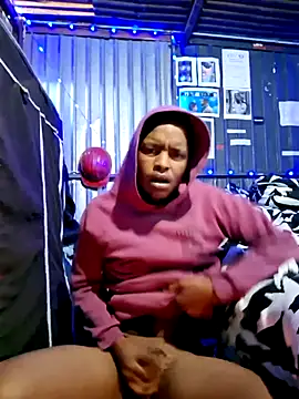 Snapshot of DxckMan3 chatting on 09/17/25, 04:25 DxckMan3 online show from 09/17/25, 04:25