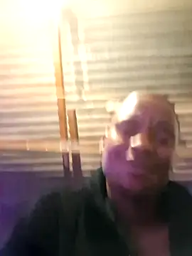 Snapshot of DxckMan3 chatting on 11/04/25, 08:52 DxckMan3 online show from 11/04/25, 08:52