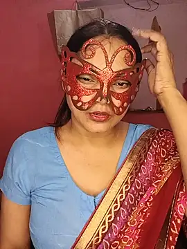 Snapshot of MEERAcle chatting on 06/03/26, 03:42 MEERAcle online show from 06/03/26, 03:42