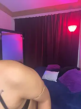 ZahaRose online show from 11/09/25, 04:55