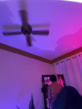 ZahaRose online show from 12/04/25, 08:12