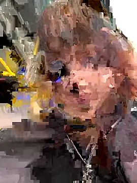 Only April online show from 11/01/25, 08:05