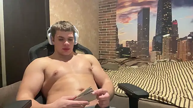 Snapshot of MusclePhantom chatting on 11/20/25, 10:20 MusclePhantom online show from 11/20/25, 10:20