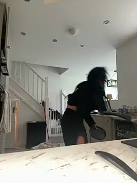 BELLABLACKXUK online show from 10/15/25, 11:54