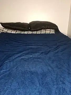 MoonlikePolicy727 online show from 11/05/25, 05:13