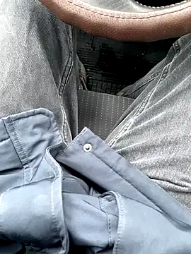 wwwiiilll online show from 11/23/25, 09:31