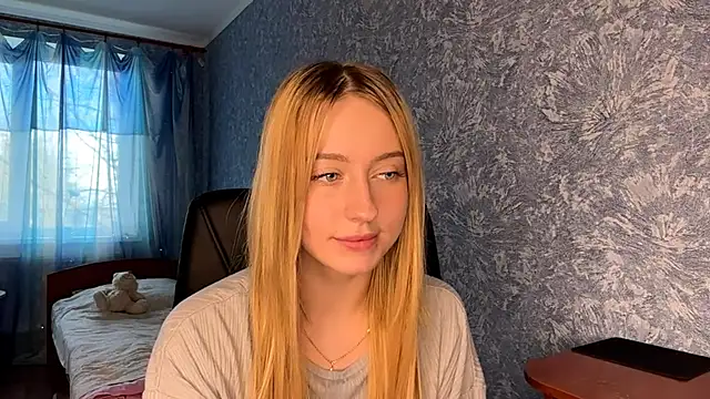 Snapshot of Jetta_Corsacami chatting on 10/28/25, 12:30 Jetta Corsacami online show from 10/28/25, 12:30