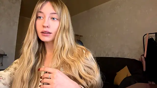 Snapshot of Jetta_Corsacami chatting on 12/02/25, 12:10 Jetta Corsacami online show from 12/02/25, 12:10