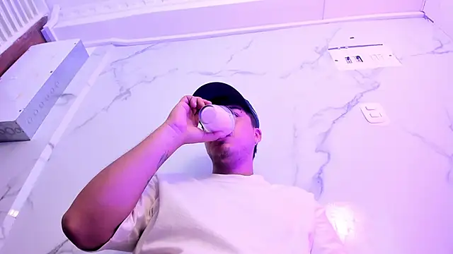 juanmechanic  online show from 12/17/25, 06:30