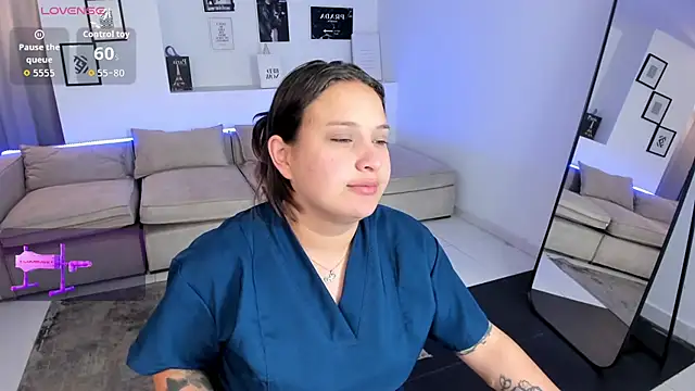 Laureen se online show from 04/22/26, 03:53