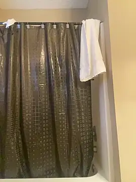 huhgtr online show from 11/26/25, 05:25