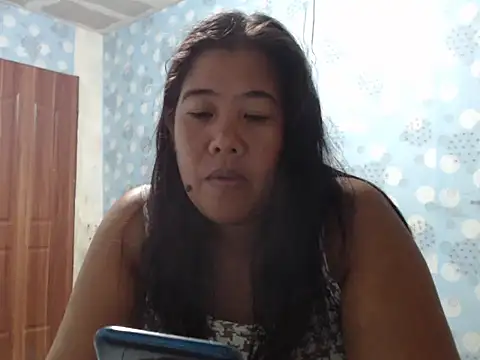 Snapshot of amazing_jane2918 chatting on 05/18/26, 02:12 amazing jane2918 online show from 05/18/26, 02:12