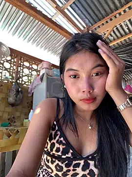 Snapshot of asianmorena_69 chatting on 10/15/25, 05:18 asianmorena 69 online show from 10/15/25, 05:18