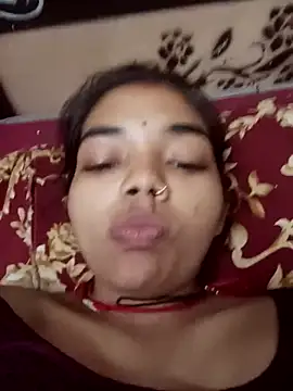 Snapshot of Hitsda chatting on 09/24/25, 11:08 Hitsda online show from 09/24/25, 11:08