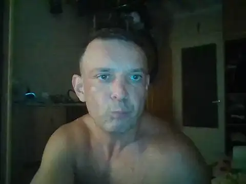 Snapshot of krolik1925 chatting on 07/12/26, 08:00 krolik1925 online show from 07/12/26, 08:00