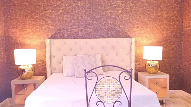 kaylie mitchel online show from 04/13/26, 10:26