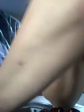 shakeweight online show from 11/18/25, 07:51