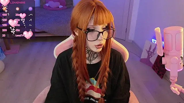 Nana stolass online show from 04/21/26, 09:04