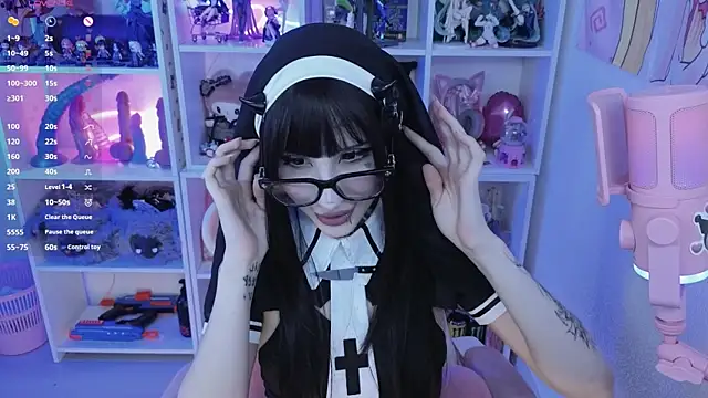 Snapshot of Nana_stolass chatting on 07/03/26, 12:00 Nana stolass online show from 07/03/26, 12:00
