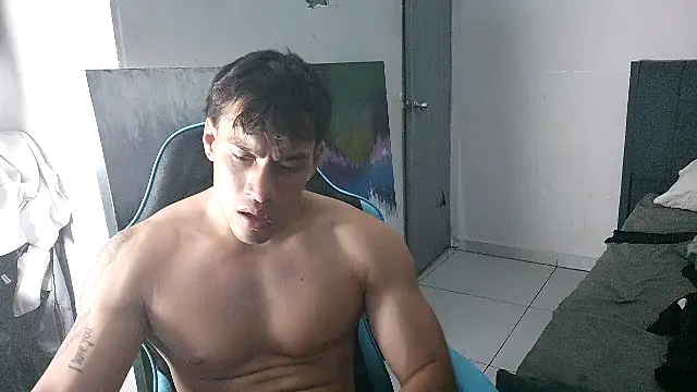 Snapshot of latin_party007 chatting on 07/07/26, 06:47 latin party007 online show from 07/07/26, 06:47