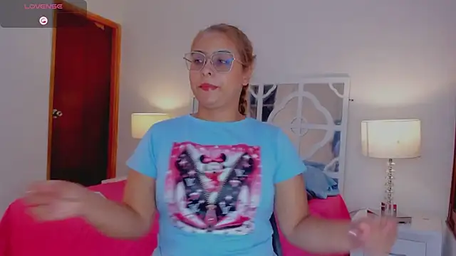 MikaelaStone online show from 10/20/25, 12:38