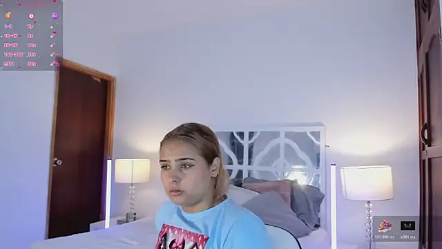 MikaelaStone online show from 12/15/25, 11:36