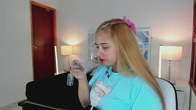 MikaelaStone online show from 02/01/26, 01:09