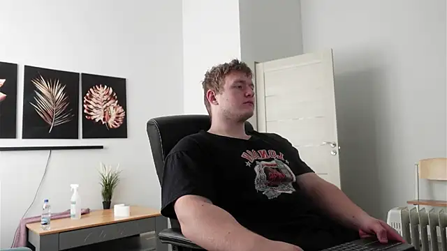 Snapshot of Richard_Dullas chatting on 09/23/25, 11:13 Richard Dullas online show from 09/23/25, 11:13