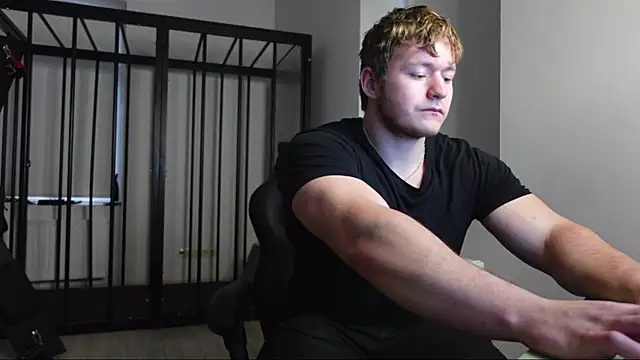 Snapshot of Richard_Dullas chatting on 10/11/25, 05:28 Richard Dullas online show from 10/11/25, 05:28