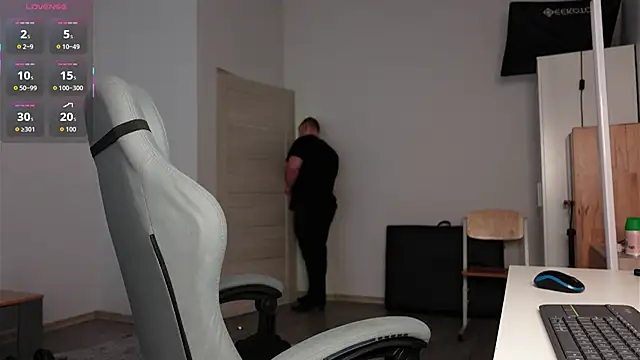 Snapshot of Richard_Dullas chatting on 10/15/25, 12:38 Richard Dullas online show from 10/15/25, 12:38