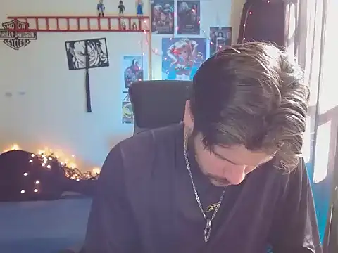 Snapshot of cortelioni_massimo_ chatting on 09/08/25, 08:52 cortelioni massimo online show from 09/08/25, 08:52