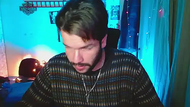 Snapshot of cortelioni_massimo_ chatting on 09/12/25, 01:49 cortelioni massimo online show from 09/12/25, 01:49