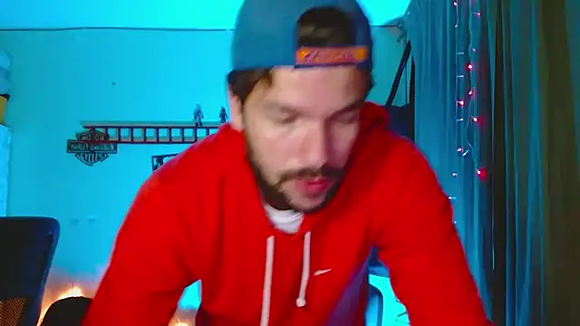 Snapshot of cortelioni_massimo_ chatting on 09/13/25, 02:00 cortelioni massimo online show from 09/13/25, 02:00