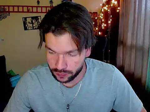 Snapshot of cortelioni_massimo_ chatting on 12/02/25, 06:36 cortelioni massimo online show from 12/02/25, 06:36