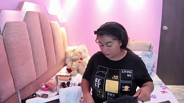 AndreaSweet2 online show from 12/04/25, 07:33