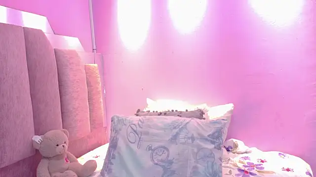 AndreaSweet2 online show from 06/03/26, 07:41