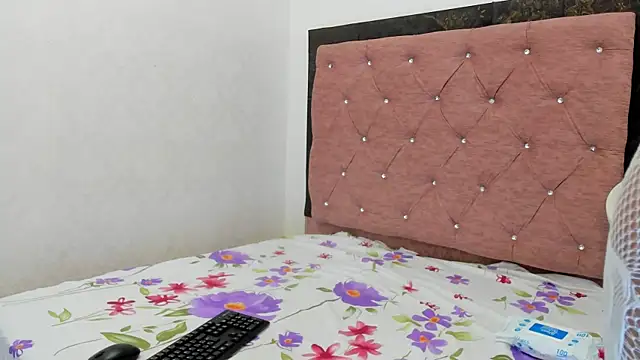 AndreaSweet2 online show from 06/20/26, 03:26