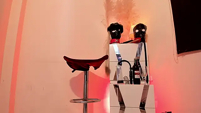 Dom venena online show from 03/19/26, 06:23