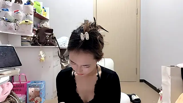 Ann-cookie online show from 04/09/26, 04:12