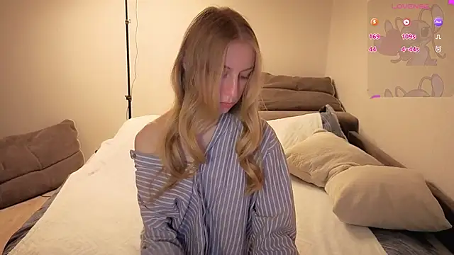 Sweet xx Gold online show from 11/18/25, 07:07