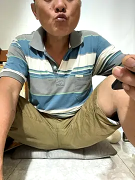 hotboy2x online show from 10/10/25, 12:20