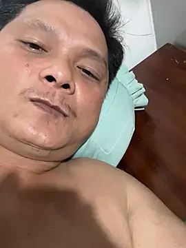 hotboy2x online show from 04/23/26, 12:29