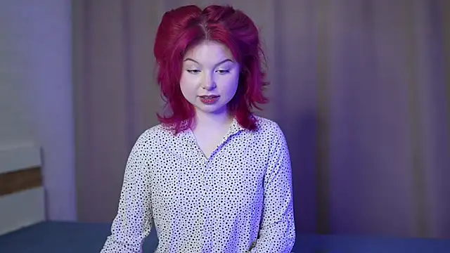 Stella Vanila online show from 11/11/25, 12:10