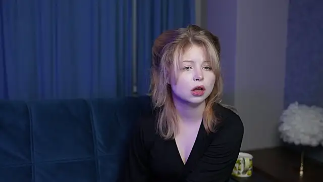 Snapshot of Stella_Vanila chatting on 03/03/26, 11:32 Stella Vanila online show from 03/03/26, 11:32