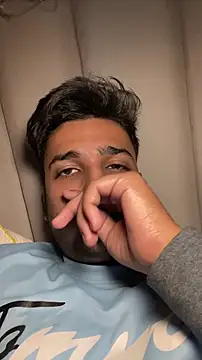 the Shinchanxh online show from 11/12/25, 02:01